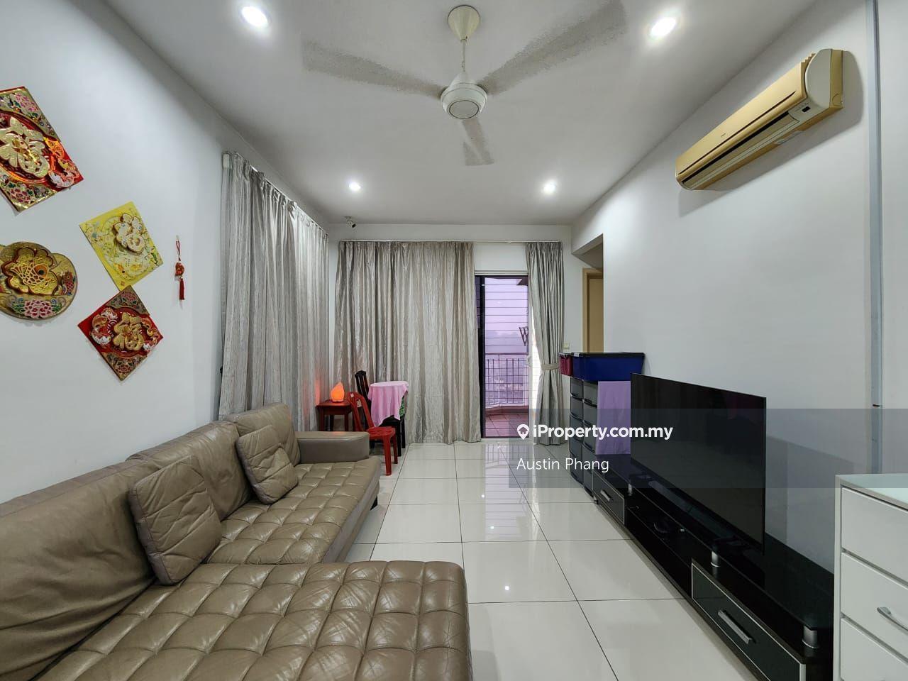 Greta Location! Well Kept Unit! Urgent Let Go!