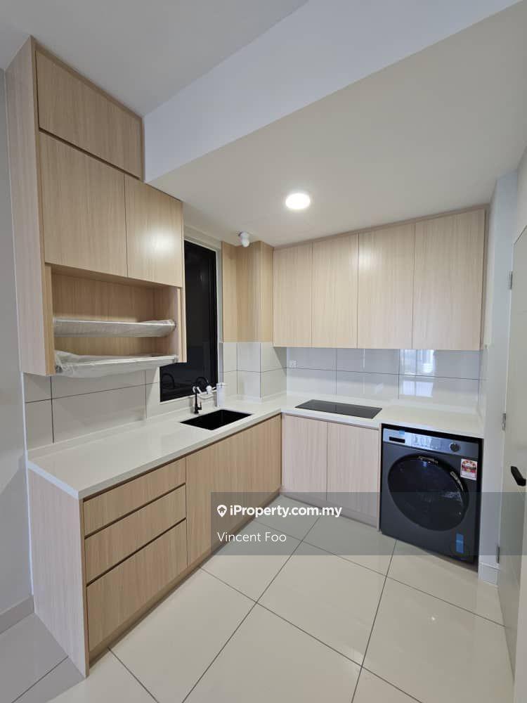 High Floor, Actual & Brand New Unit, Unblock View, Facing South
