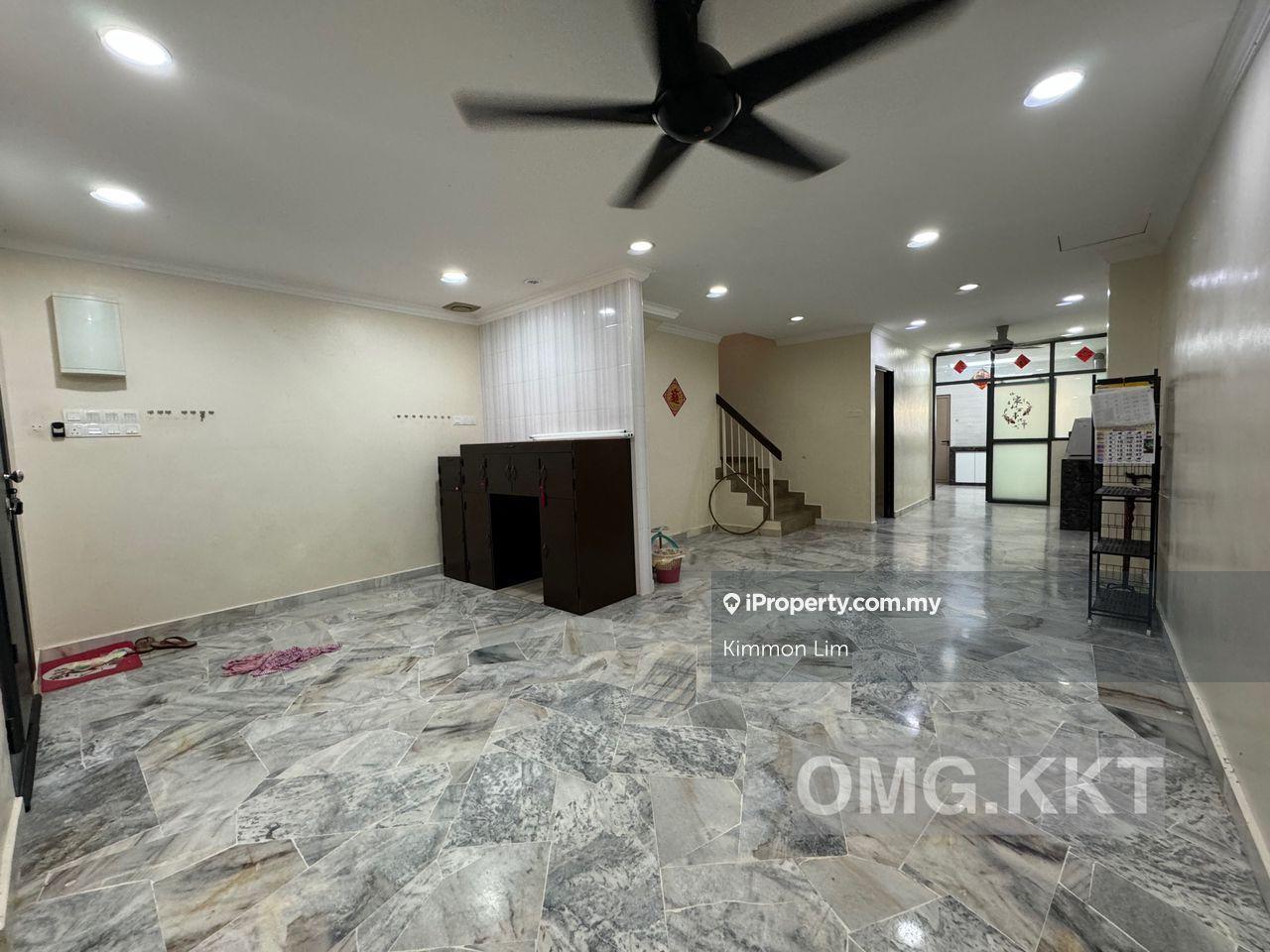 Klang Utama - Klang Tip Top Condition Double Storey