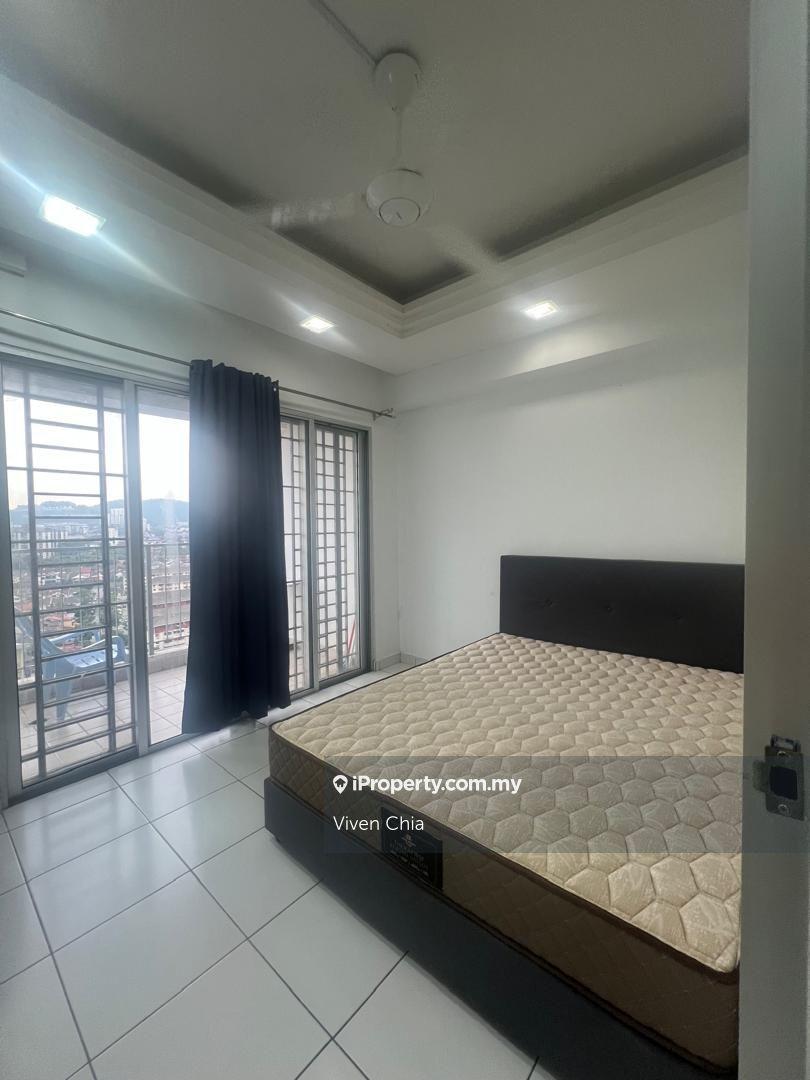 Middle Room With Balcony For Rent!!
