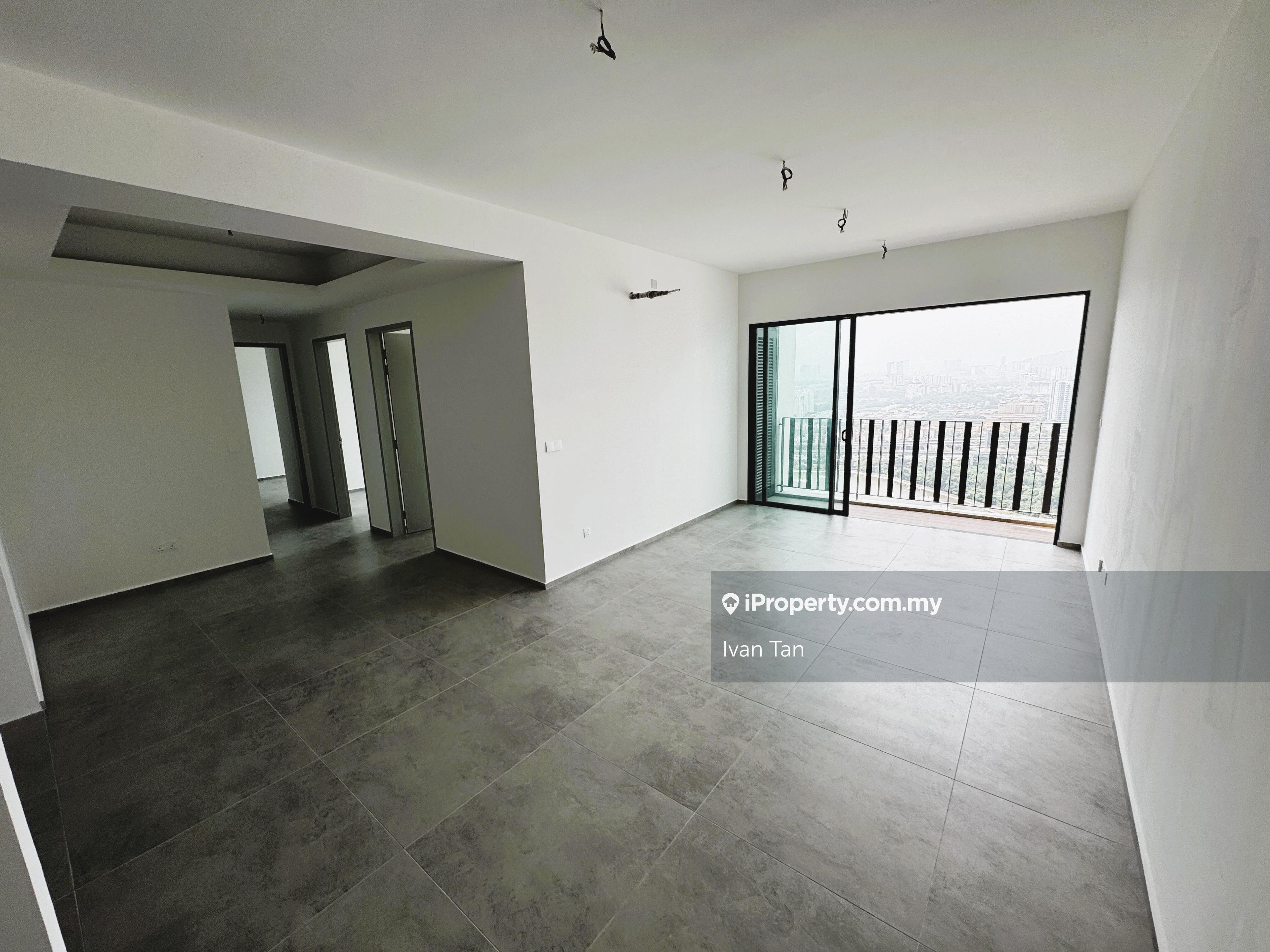 Skyvogue Residence For Sale near Midvalley,Trx