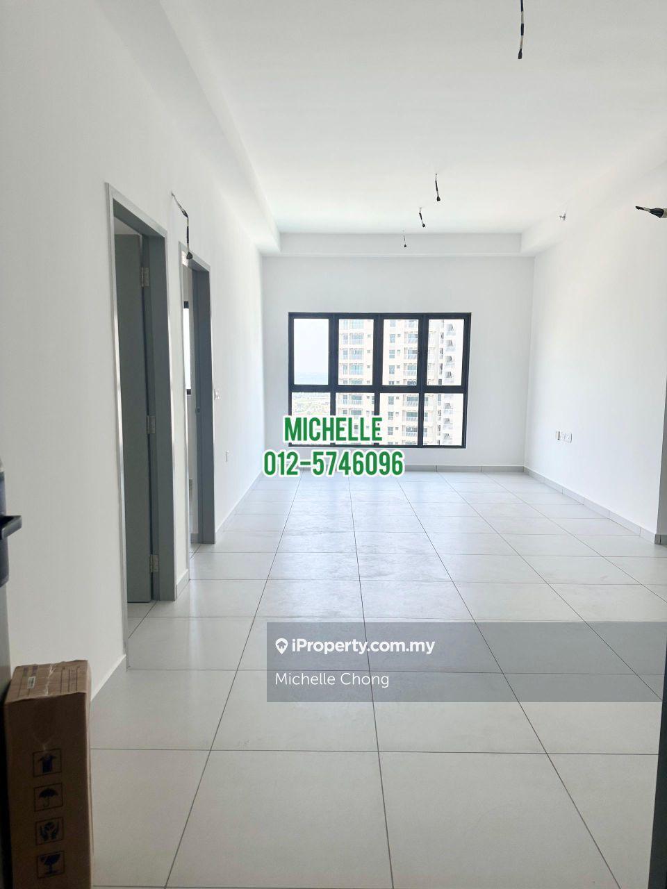 Dualkey 1044sqft 4 bedrooms, 2 carparks