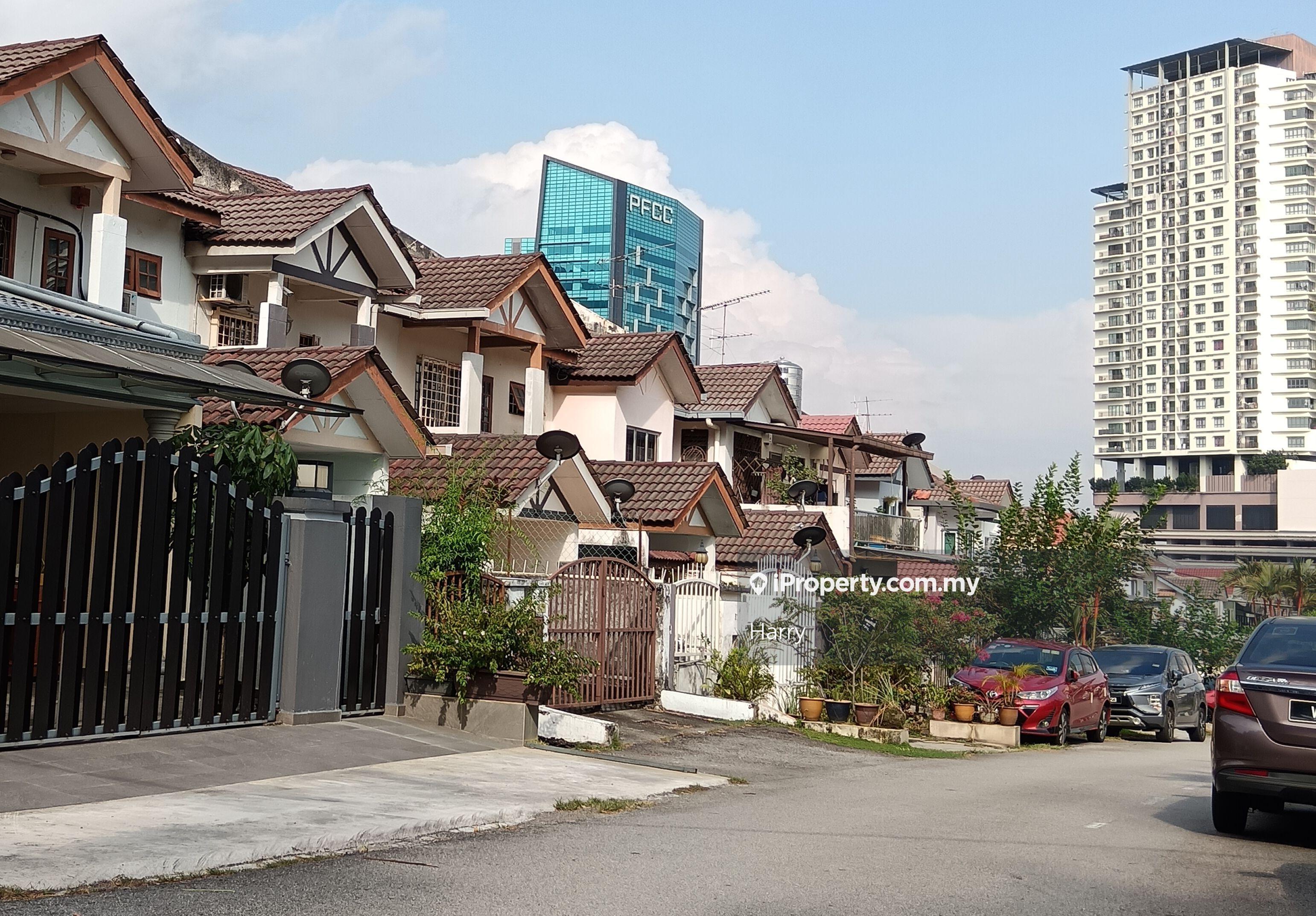 Double Storey House near Setia Walk Puchong