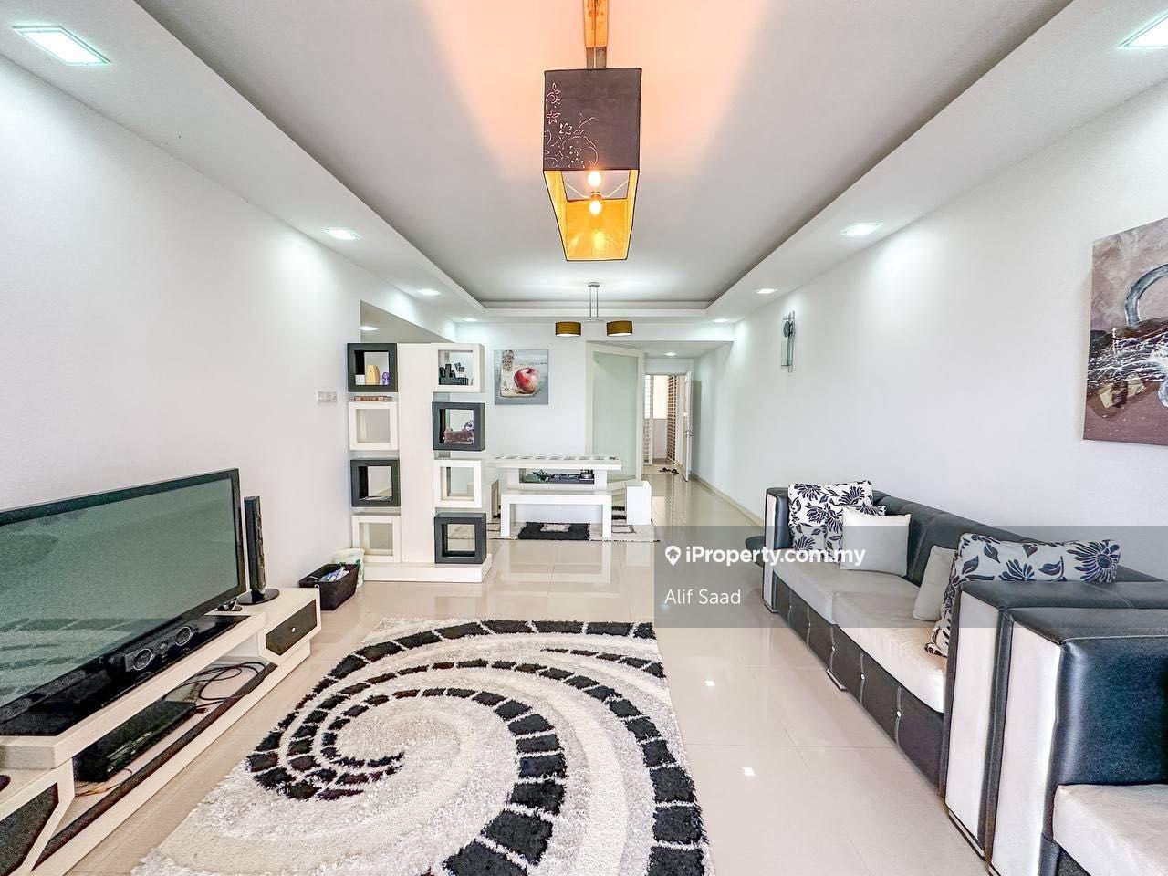 Renovated With Furnished Ampang Putra Residency