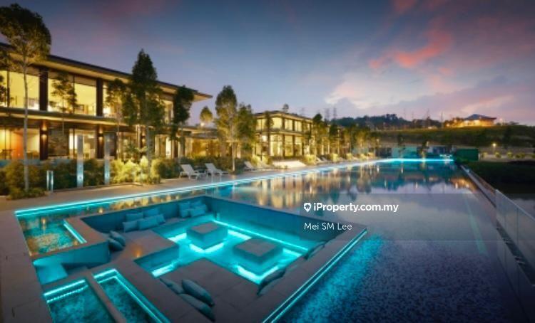 Super Cheap Lake View 4 Bedrooms Condo @ Emerald Hill, Cheras