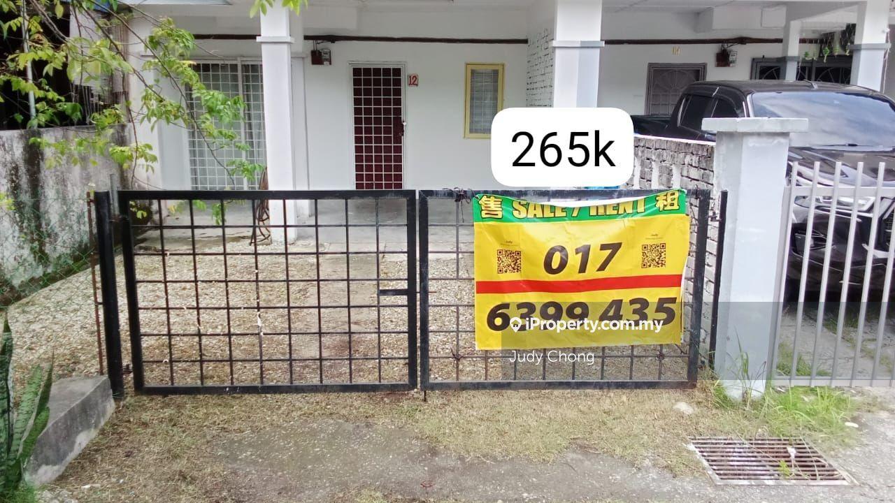 Close to mosque, petrol station, mini market, restaurant, school bank
