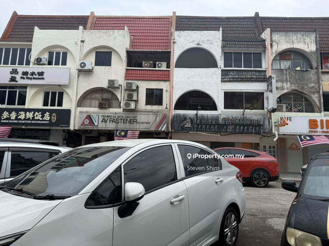 Subang Jaya SS 15/4b Adjoined Shop For Sale