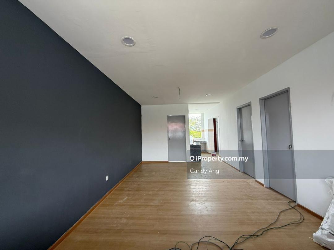 For sale Desa Rakyat Perdana Flat Level 5 Full Loan Johor Bahru