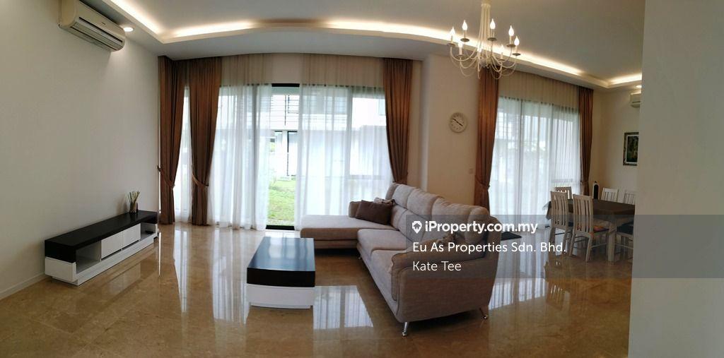 Semi-D house for Sale