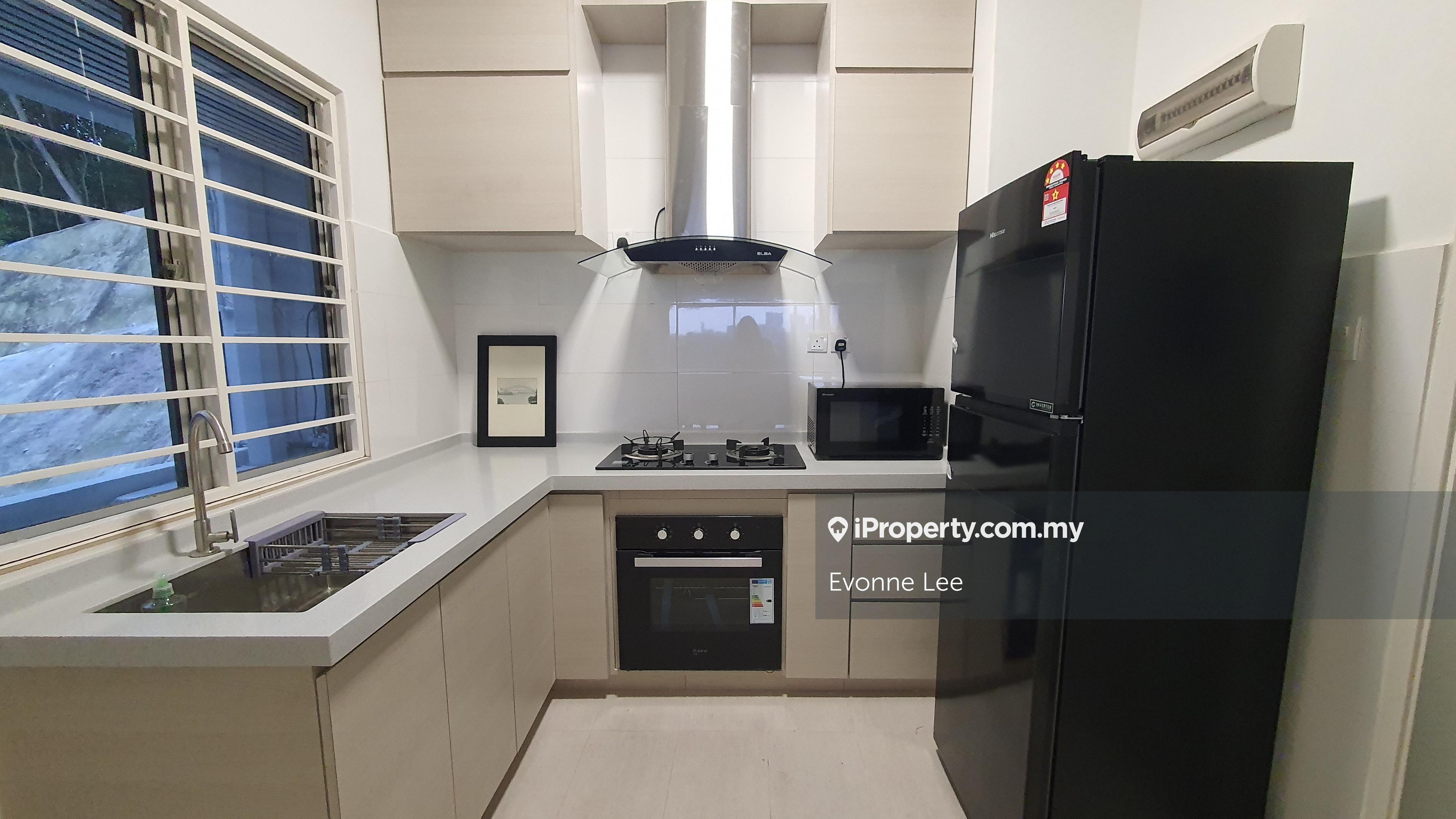 Renovated 1-bedder selling with tenancy