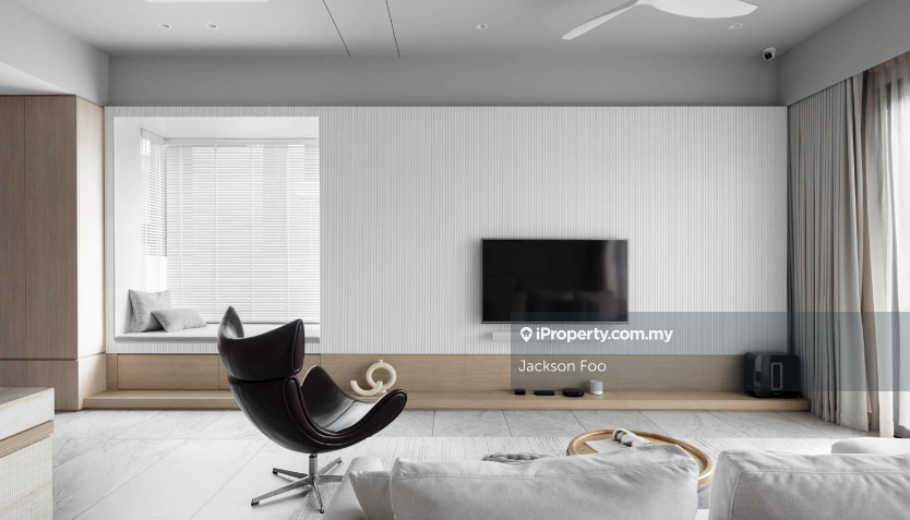 Freehold Condo / Beside MRT / 0 Dp / Walk to Shop & Mall