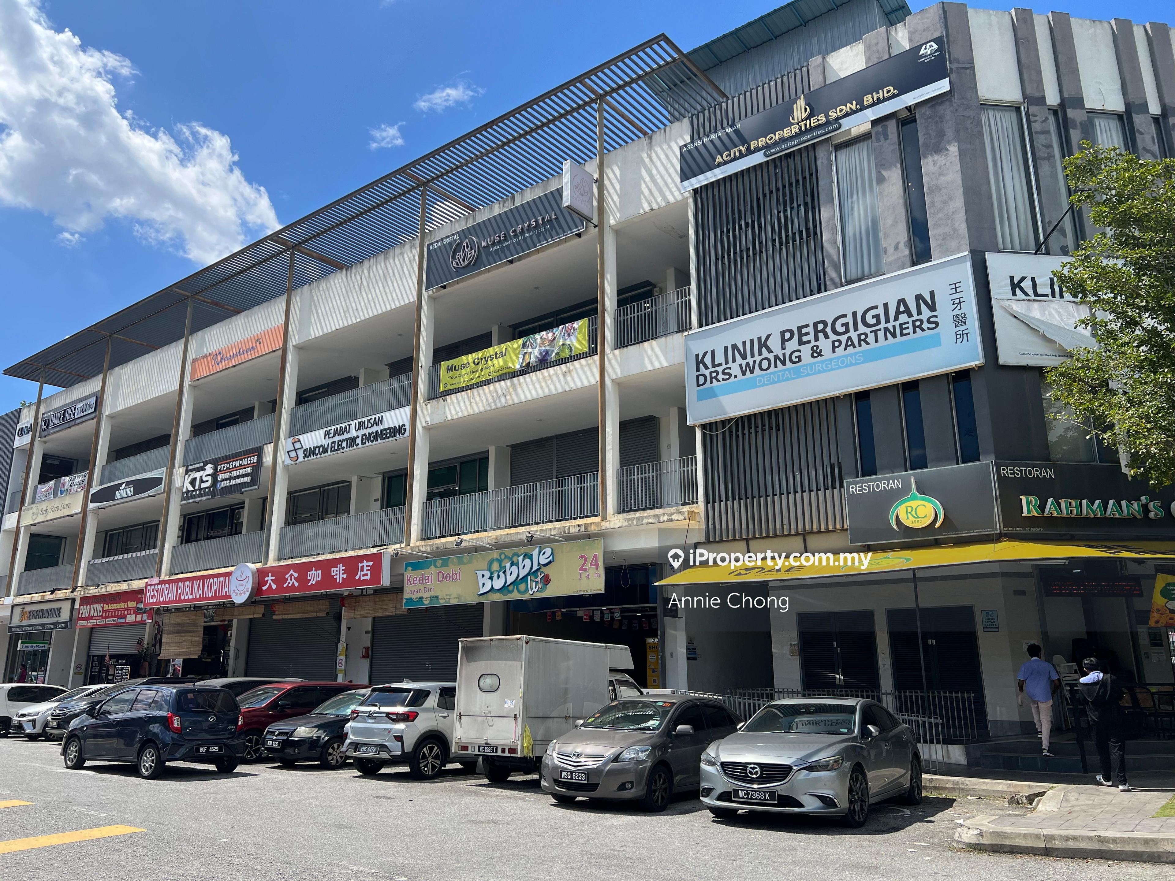 Fully Tenanted 4.1% ROI. Surrounded by 4 Highrise in 300m! 400m to LRT