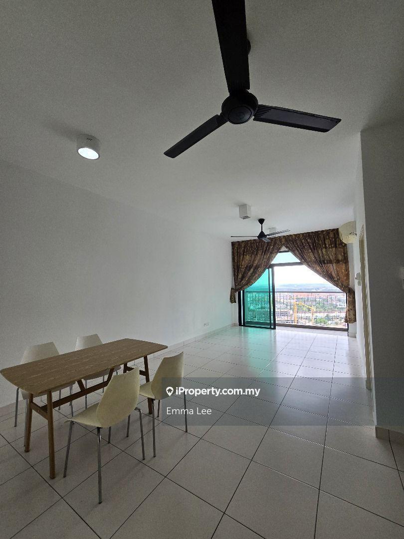 Sky Peak 3 Bedrooms Partial Furnished Unit