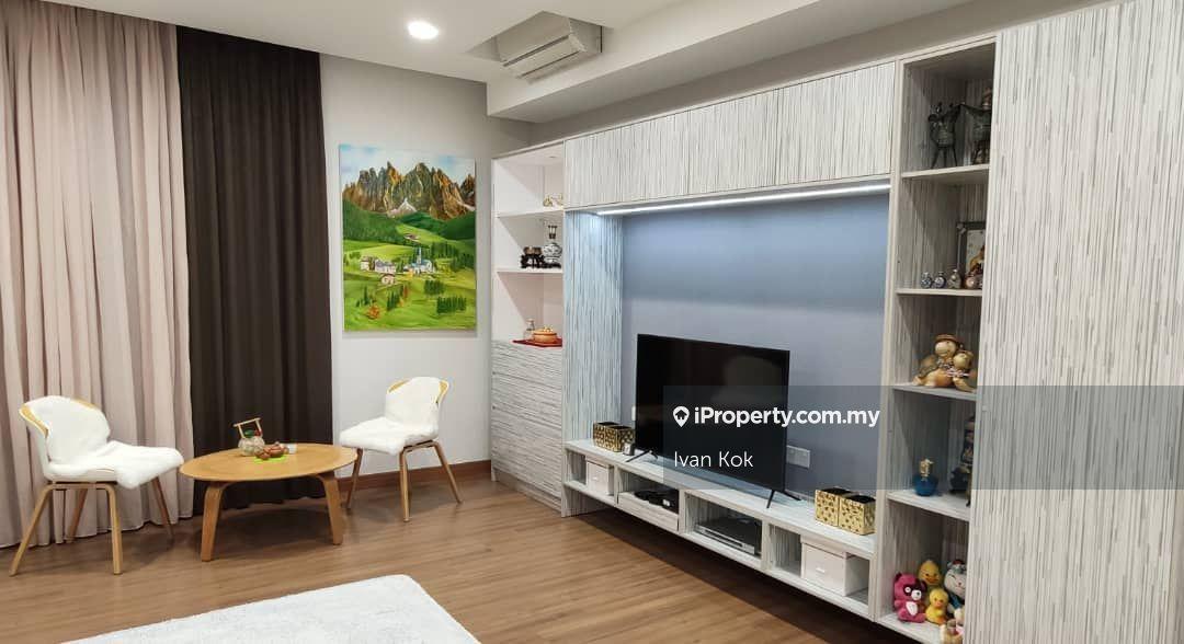Fully Renovated Unit