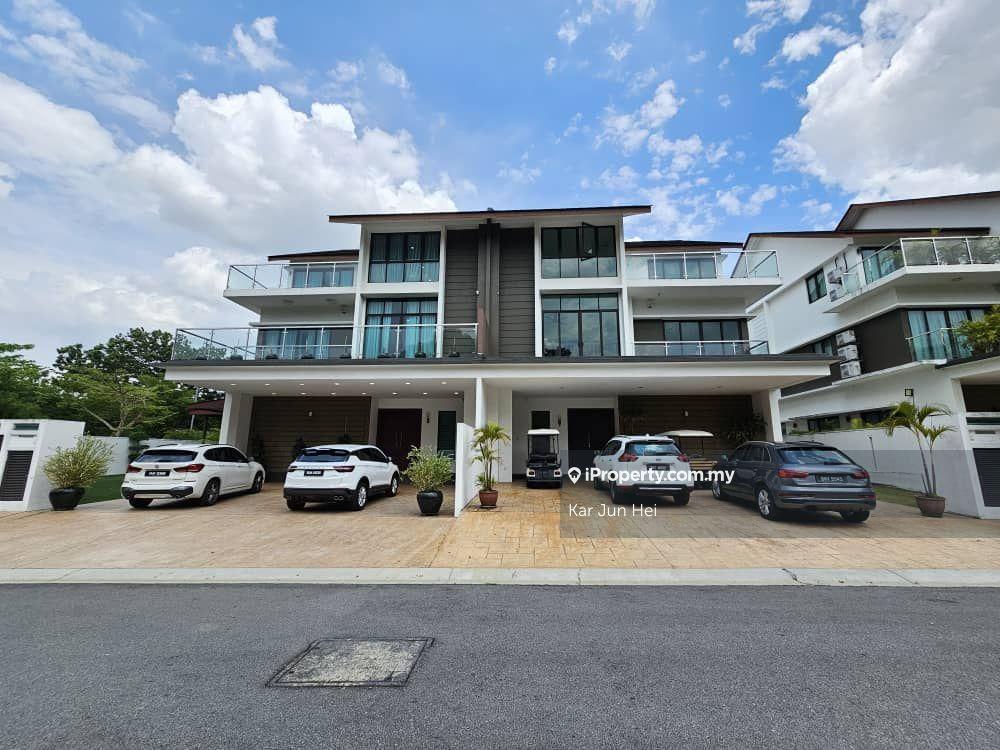 Cheap Nice 3 Stry Semi D at Res Trees Country Heights Kajang