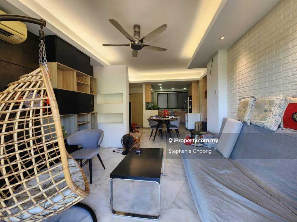 Condominium near to MRT station Bandar Sri Damansara