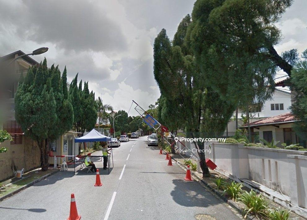 Bungalow House Taman Tun Dr Ismail, KL
