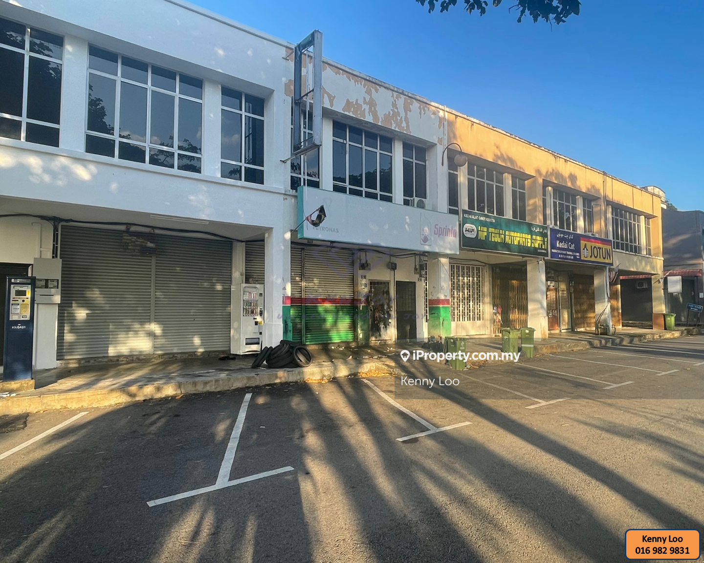 Facing Main Road Semambu 2 Story Shoplot