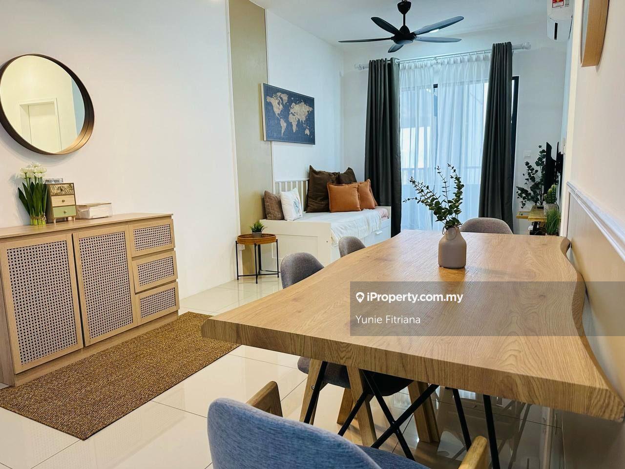 Freehold , Fully Furnished , Strategic Area at Vista Sentul KL