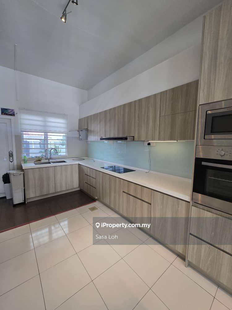 Renovated 2 Storey Terrace House @ Setia Ecohill 1, Semenyih For Sale