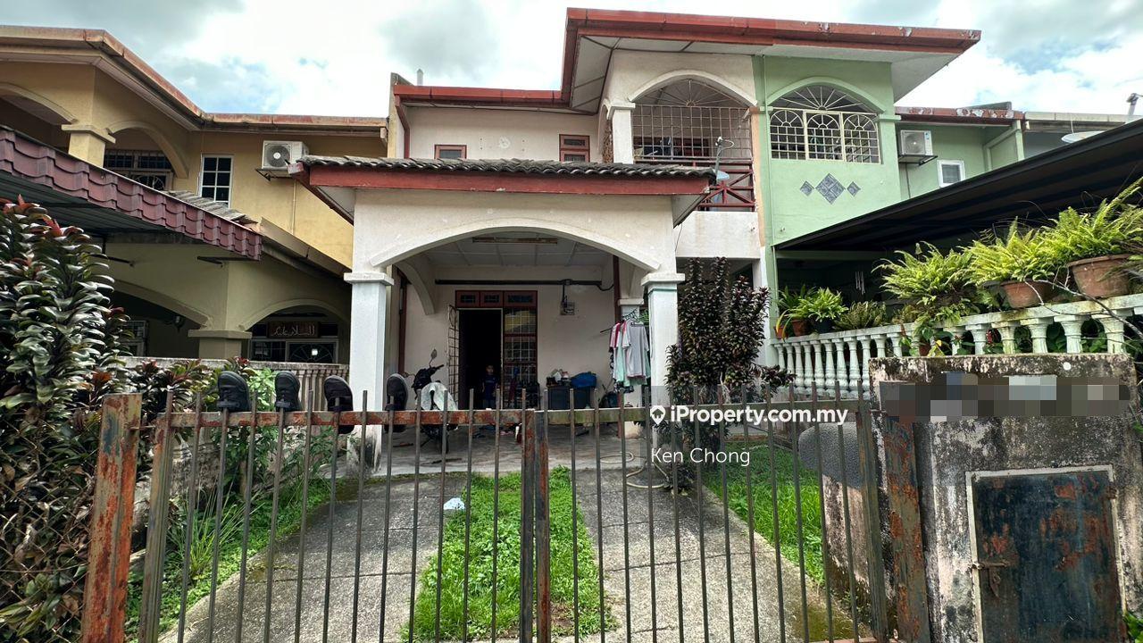 Good condition house for sale