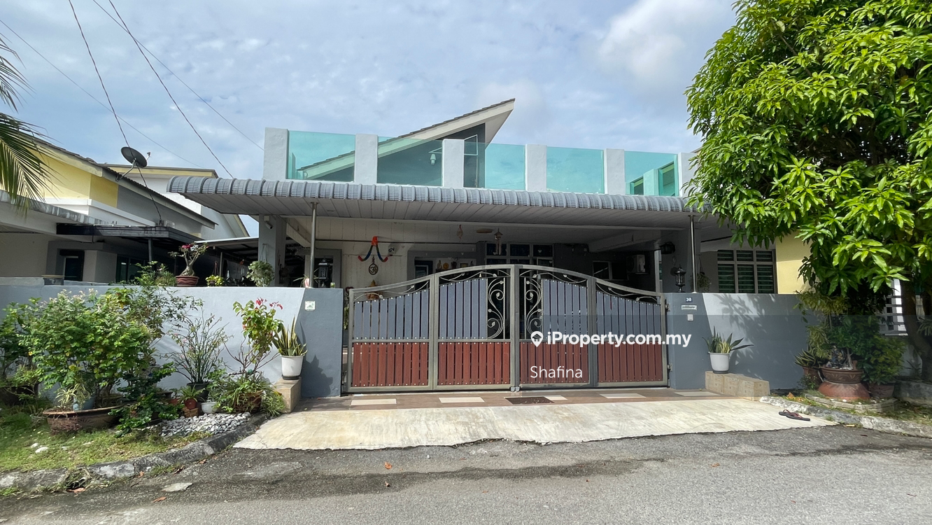 Fully renovation semid with balcony 