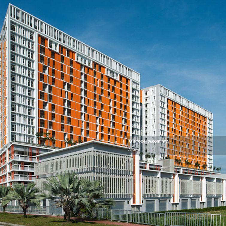 Fully furnished corner lot unit at suria jelutong, bukit jelutong.