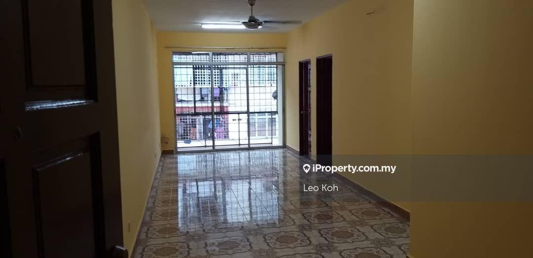 Below Market Renovated Shop Apartment For Sale Taman Saujana Puchong