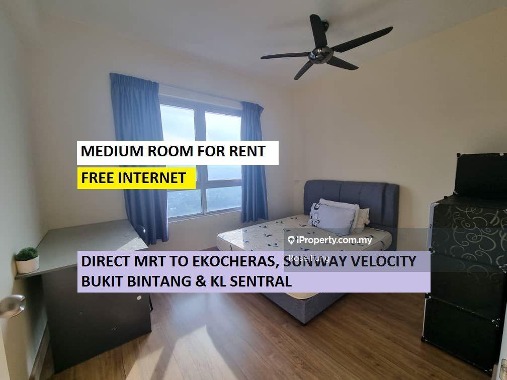 Fully Furnished Medium Room For Rent