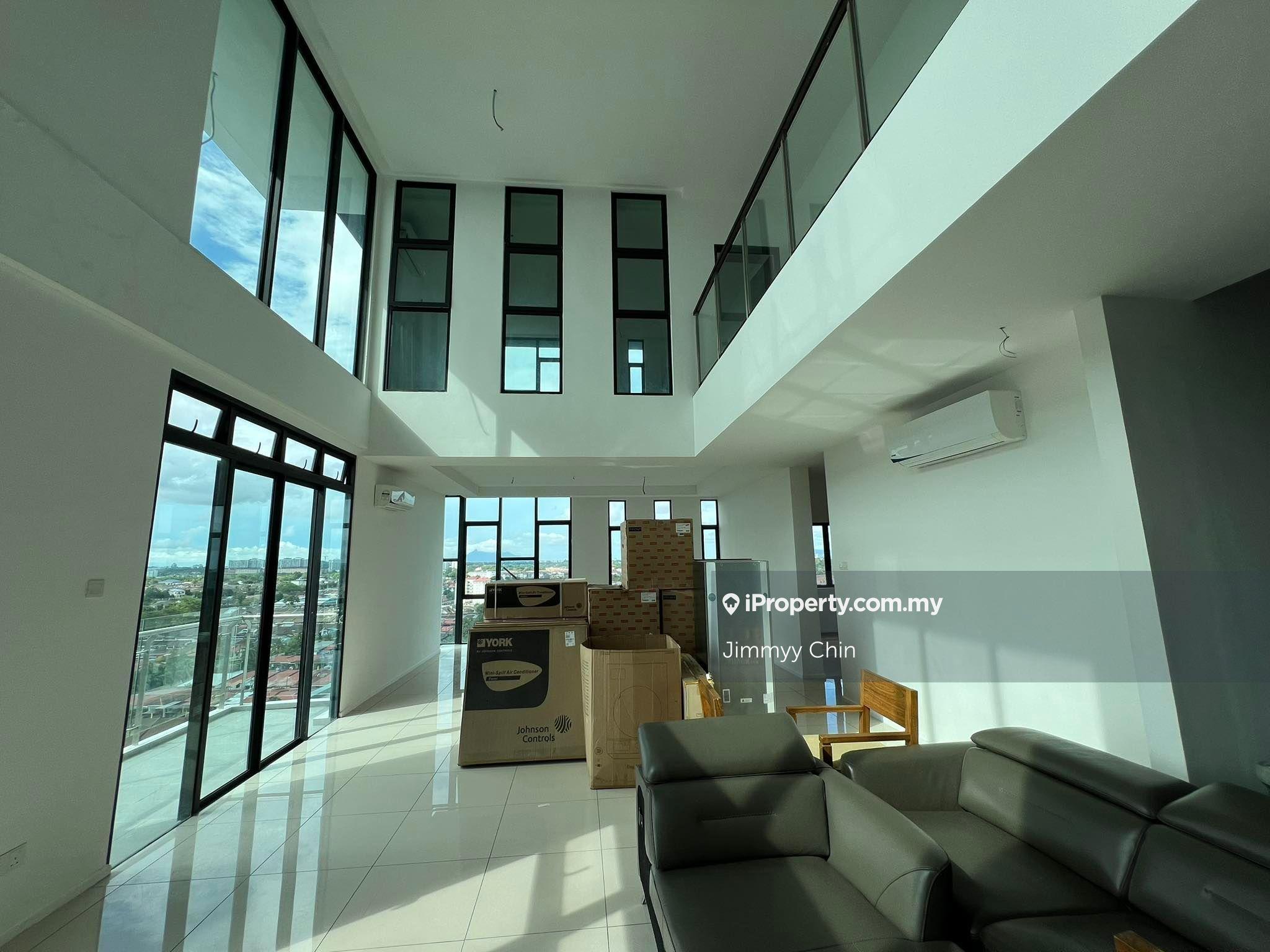 Rivervale 3 storey penthouse plus balcony bbq area