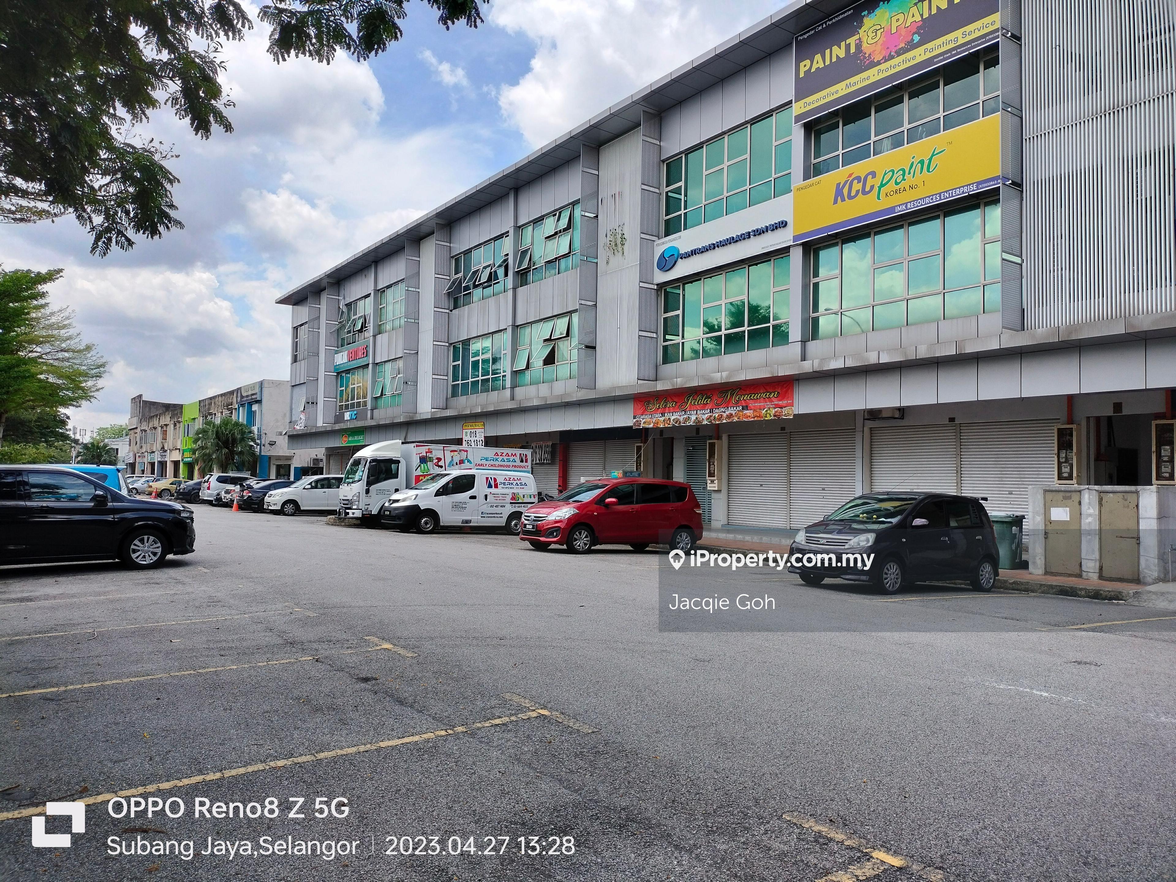 Freehold 3 Storey Shop For Sale at B3 Commerz Square Shah Alam