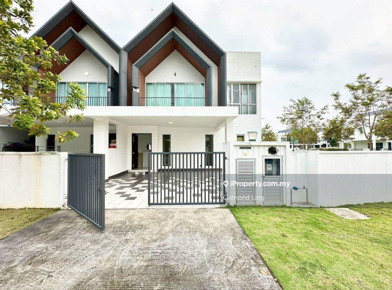 Nearby klia New 2 storey first house 100% loan last 6 unit