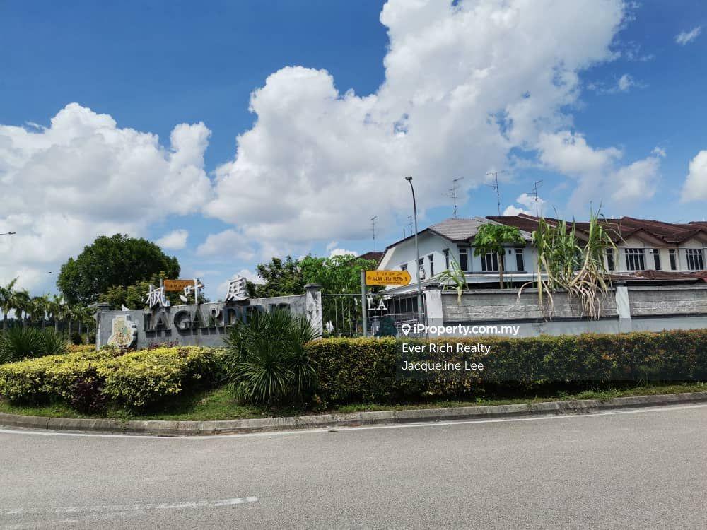 Terrace house for Rent