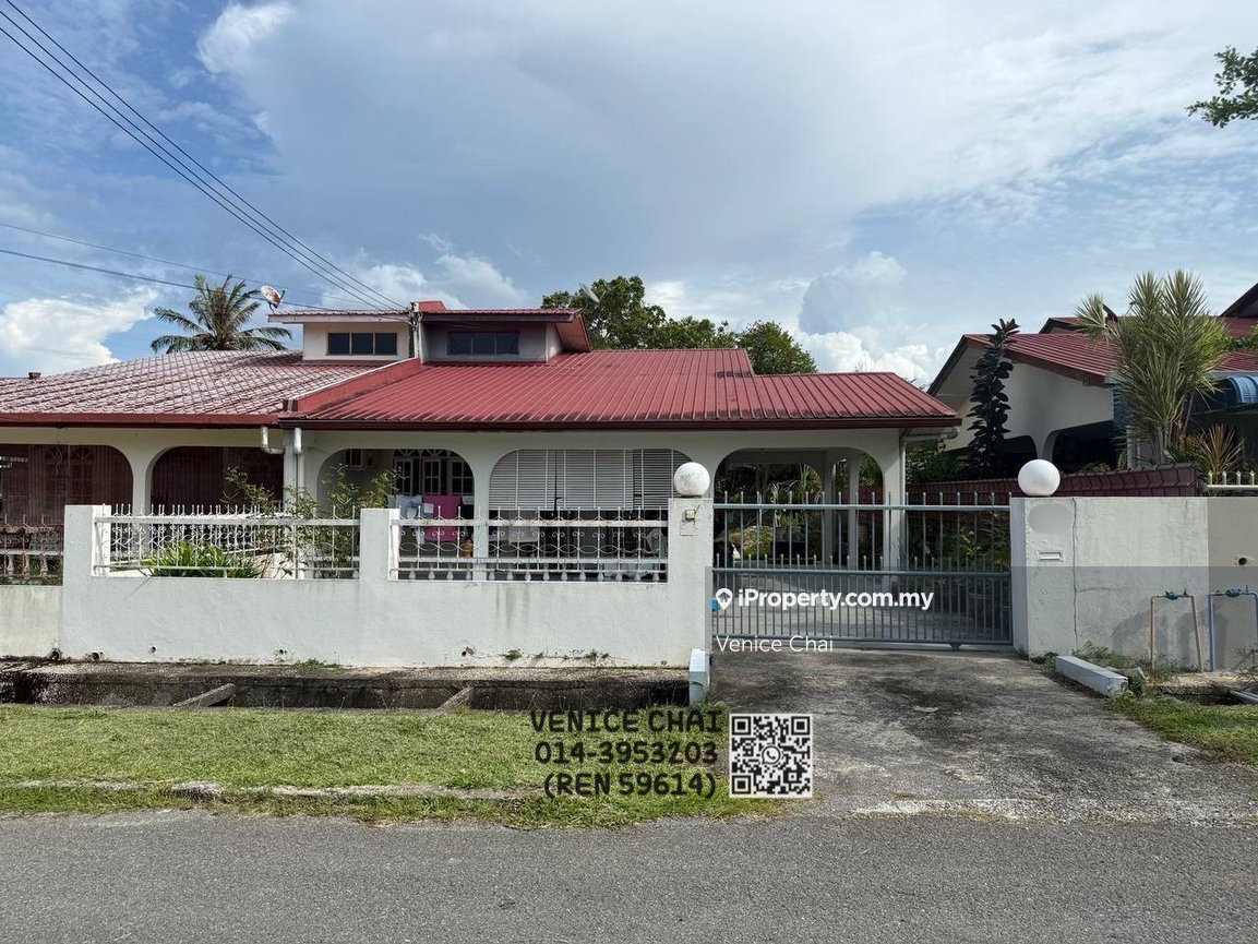 Single Storey Semi D For Sale in Miri