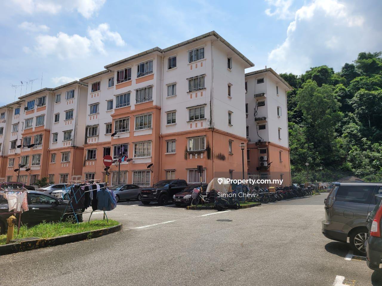 Desa Tanjung Puchong Apartment Good Buy
