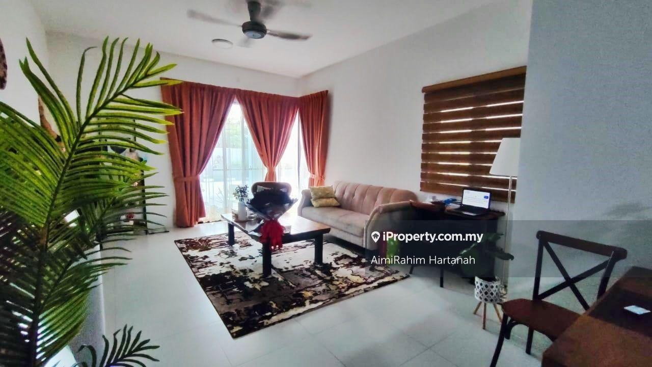 Ground floor unit and more privacy!