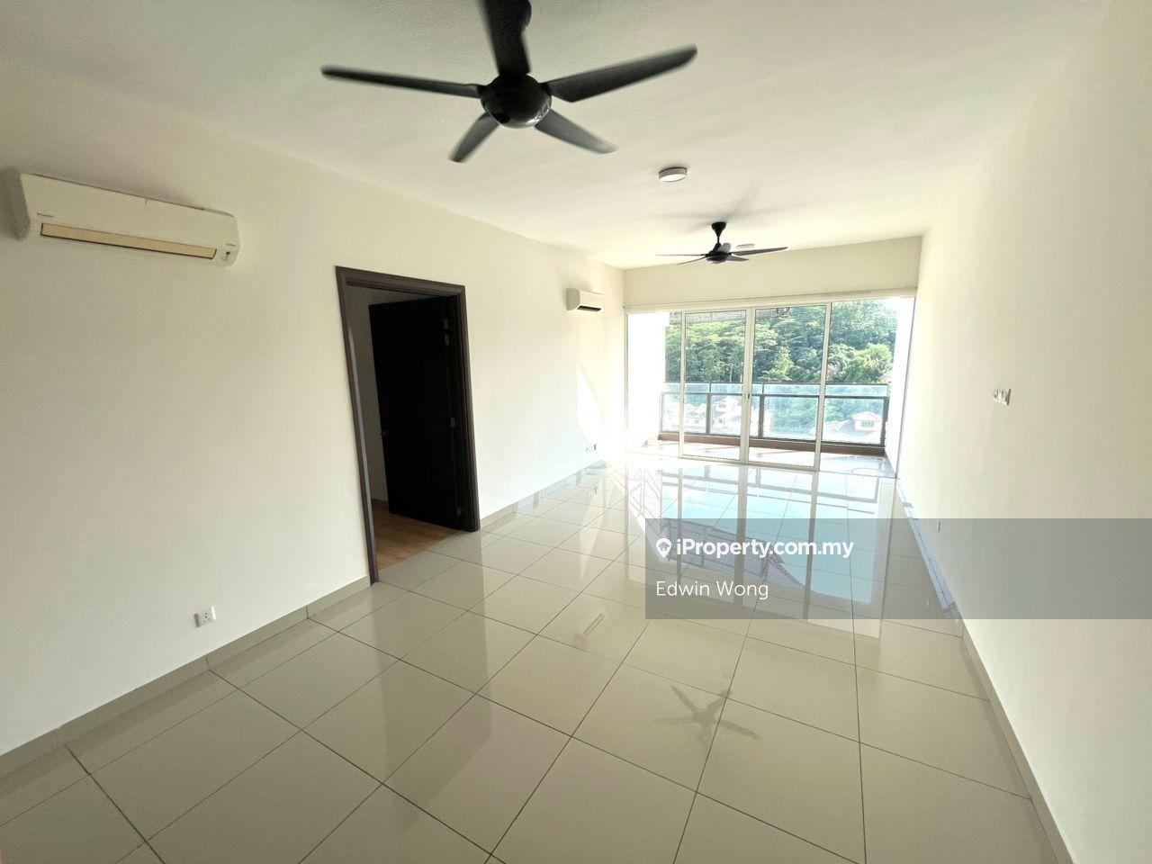 Sphere Prima Damansara Condo 3 Room 2 Bath 2 parking Lot
