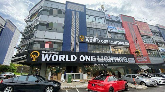 4 Storey Shop (Corner unit) For Sale