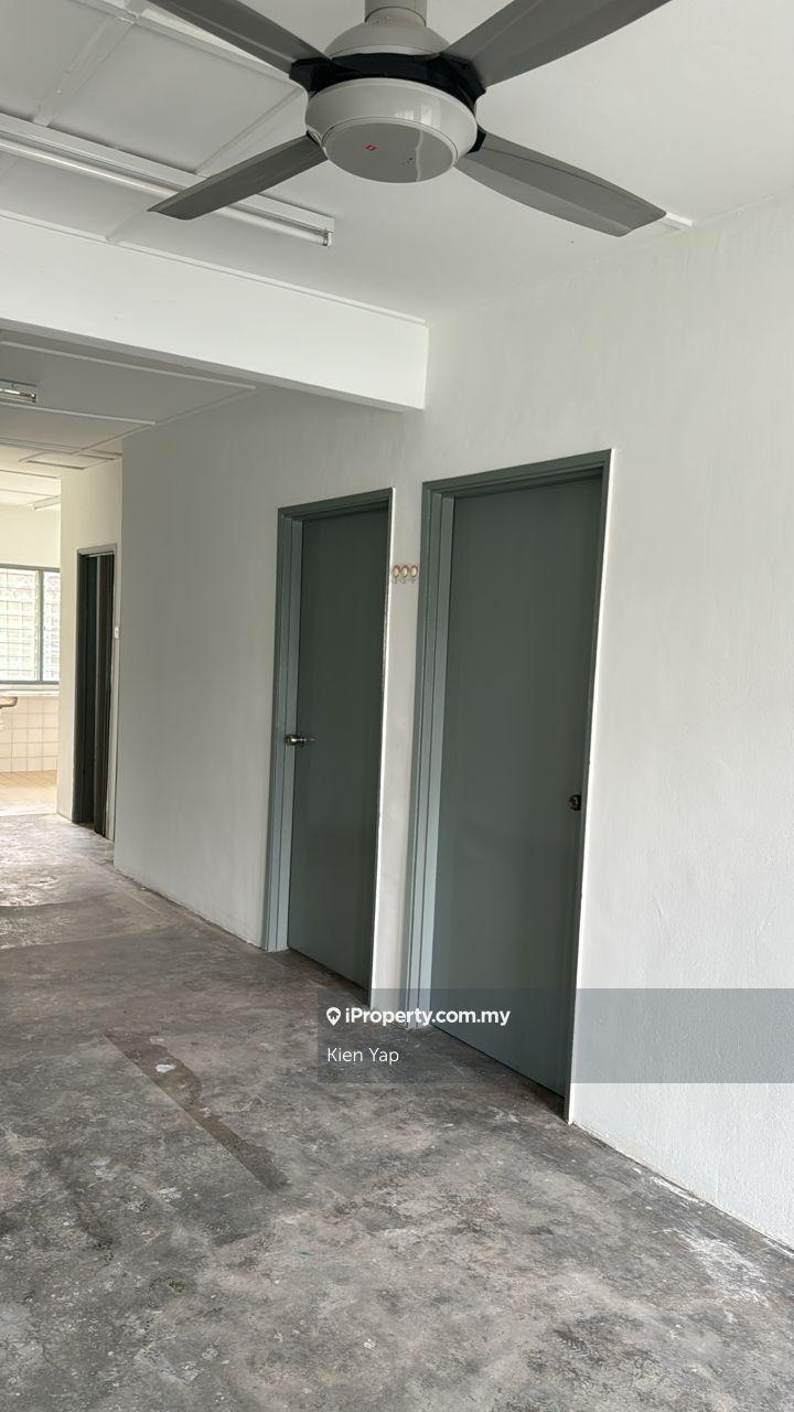 Taman Industri Balton Single Storey For Sale