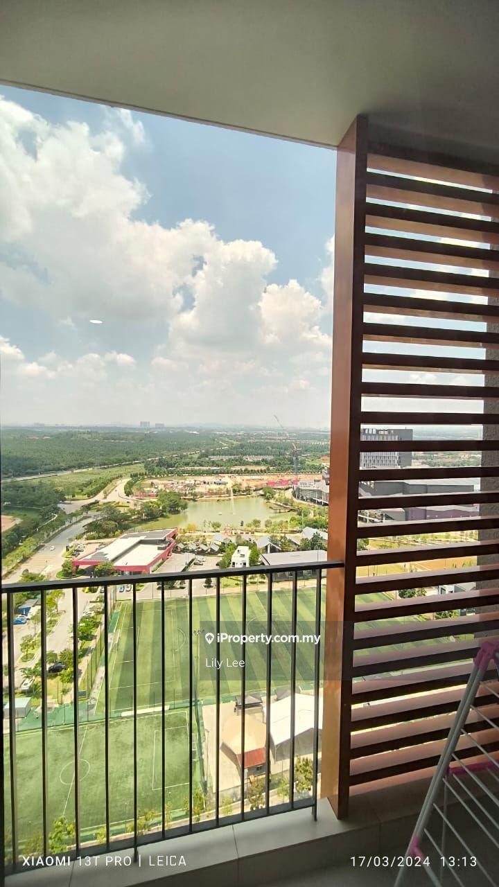 Freehold Condominium