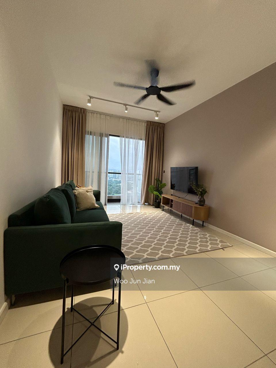 Brand New Ready to Move in Unit with Fully Furnished Near KLCC and TRX