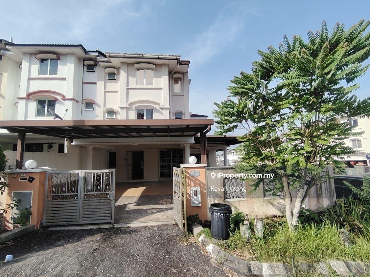 Taman Bukit Permata Sri Gombak Corner 2.5storey Landed Terrace House