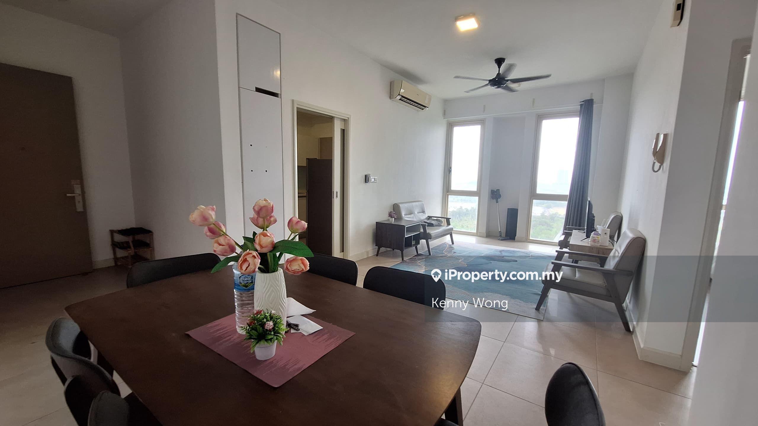 Full loan 2 room service apartment at afiniti residence medini
