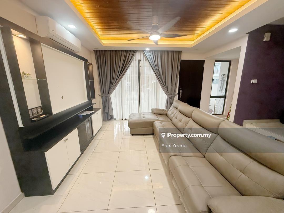 Diamond City Fully Renovated Ecohill Eco Majestic Semenyih