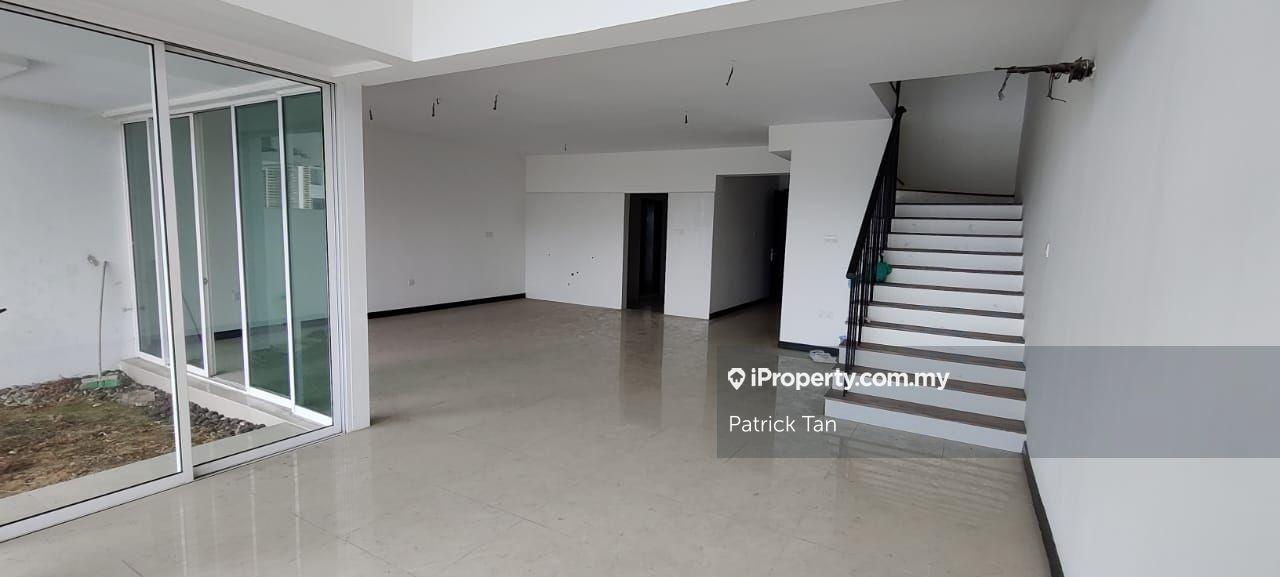 Armanee Terrace 2, duplex condo, 4r, basic, near Ikea, The Curve & Mrt