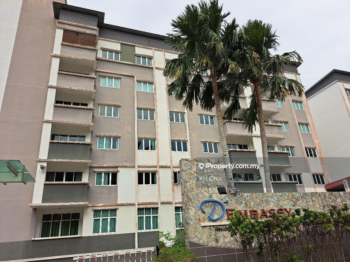 Dembassy Suites Pelindung 3-bedroom Condo Unfurnished