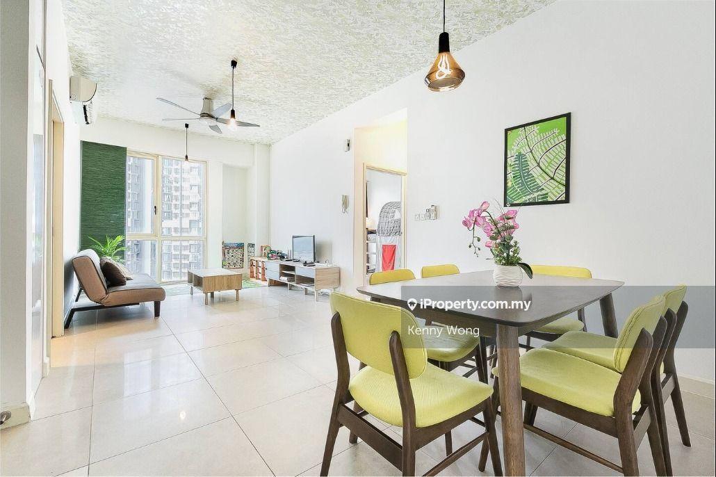 Fully renovated and furniture 2 room apartment at afiniti medini