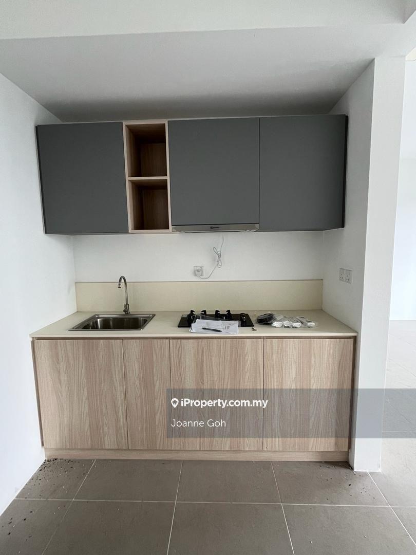 Walking to MRT Line 2 & Bus Stop & Shoplots At Kepong 52000 KL
