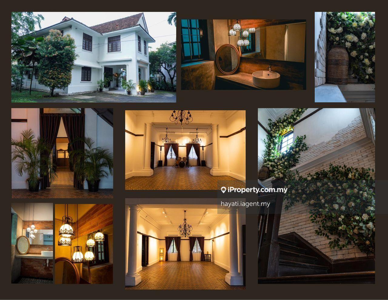 Beautiful Luxurious 2 storey Bungalow in Kuala Lumpur for sale