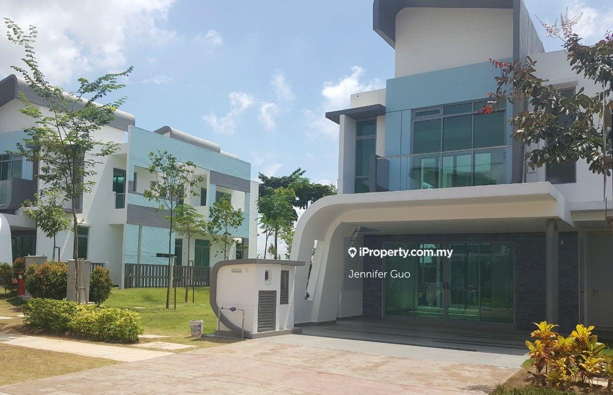 Terrace house for Sale